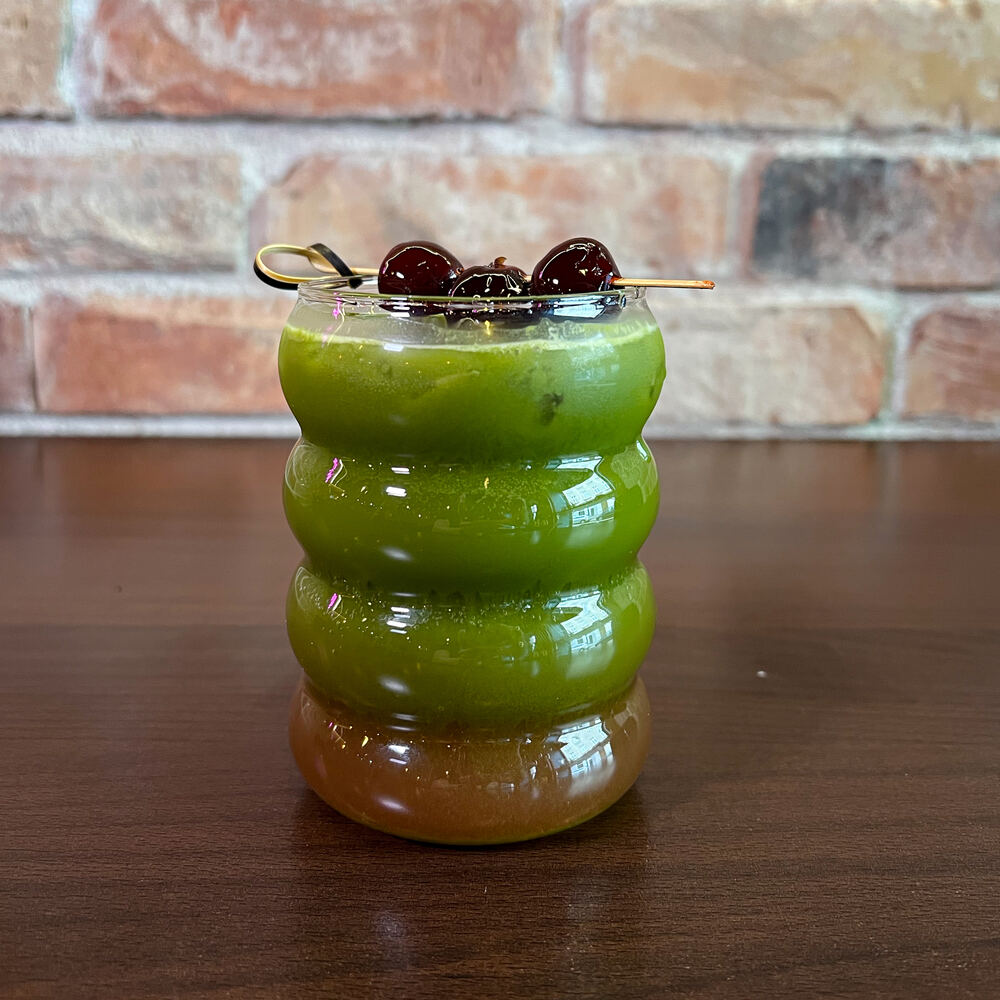 Gingerbeer Matcha / Wiśnia Amarena